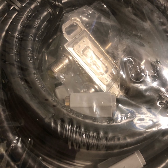 Complete Phone Kit: Splitter, Ethernet Jumper, Coax & 6ft HDMI Ethernet Cable - Picture 4 of 13